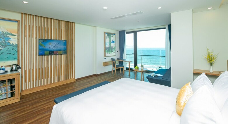 Sala Danang Beach Hotel