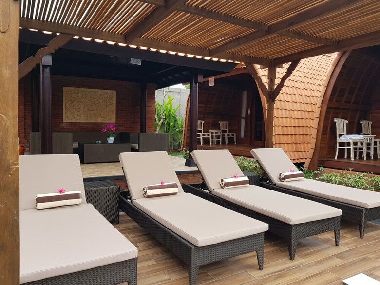 Bed & Breakfast Poedja Villa Jimbaran