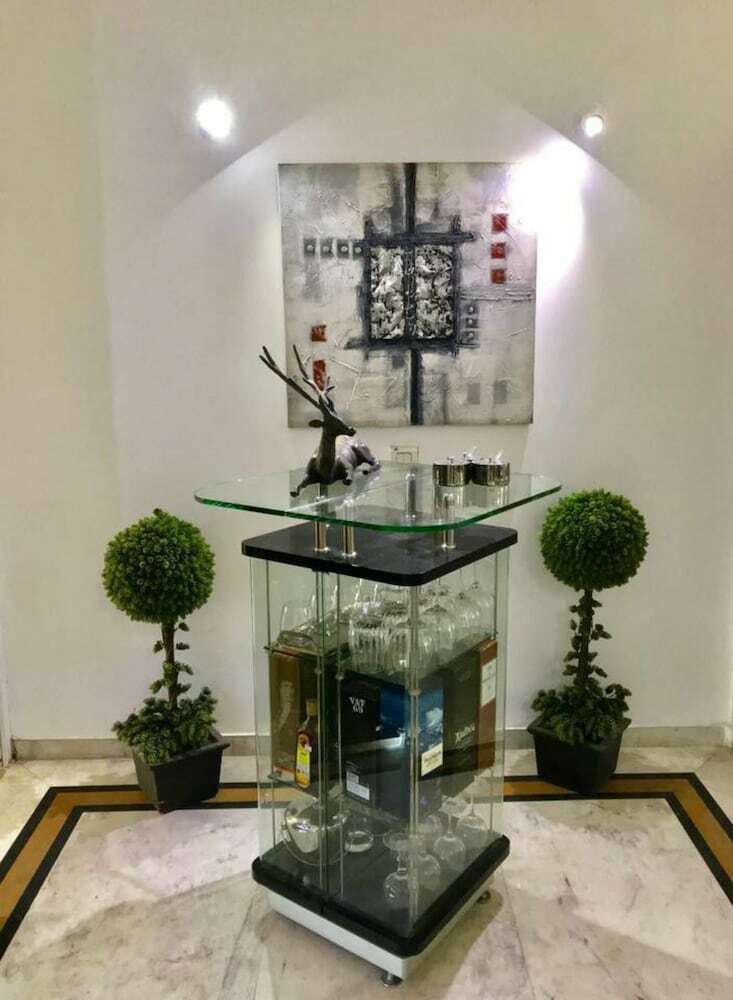 Apartamentos Ardee City Heart Of Gurugram