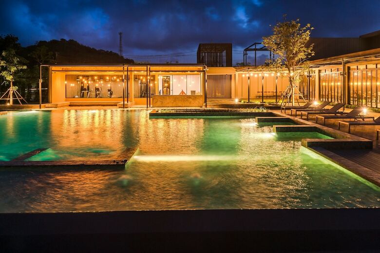 The Gallery Hotel Nai Harn