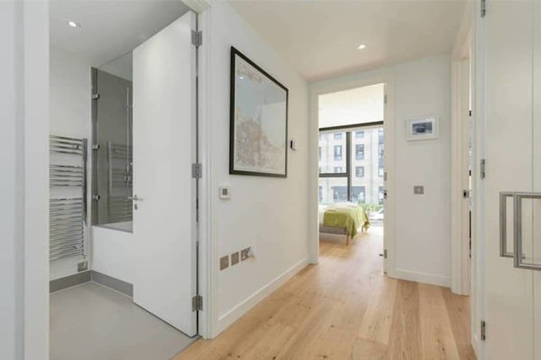 Luxury Apartment - Quartermile
