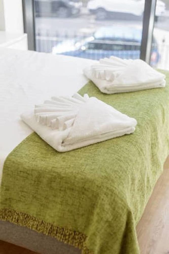 Luxury Apartment - Quartermile