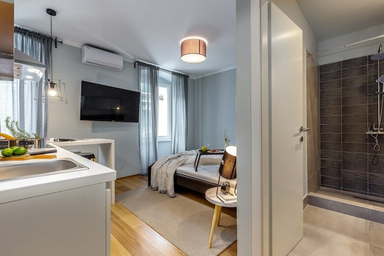 Apartamentos Deluxe Adria Square Studios