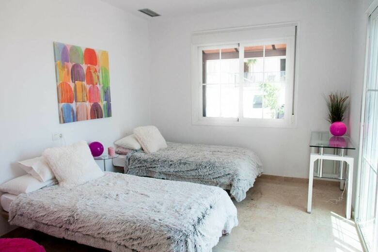 Apartamentos Beautiful Jacuzzi Holiday Home