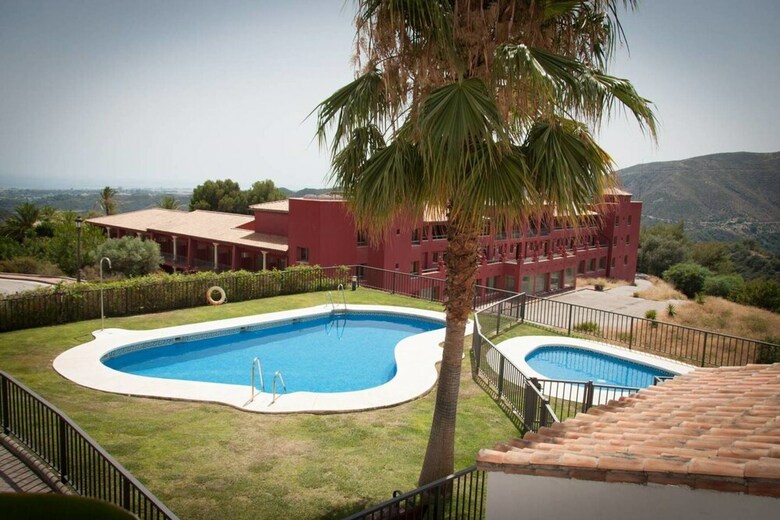 Apartamentos Beautiful Jacuzzi Holiday Home