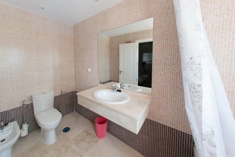 Apartamentos Beautiful Jacuzzi Holiday Home