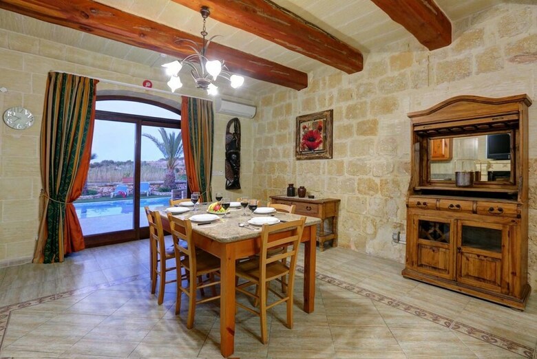 Villa Savona 3 Bedroom Villa