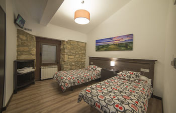 Albergue De Turismo Superior "la F�brica"