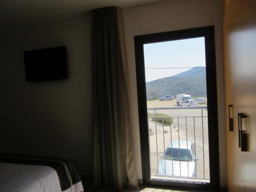 Hostal Restaurante Y Alojamiento Can Mach