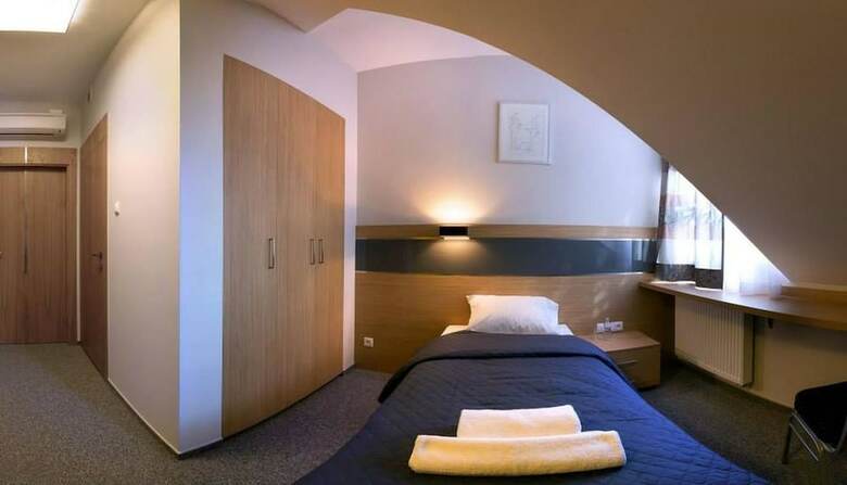 Hotel Karo