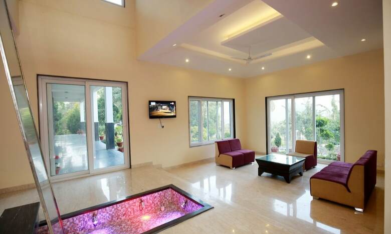 Hotel 7heaven Bhimtal