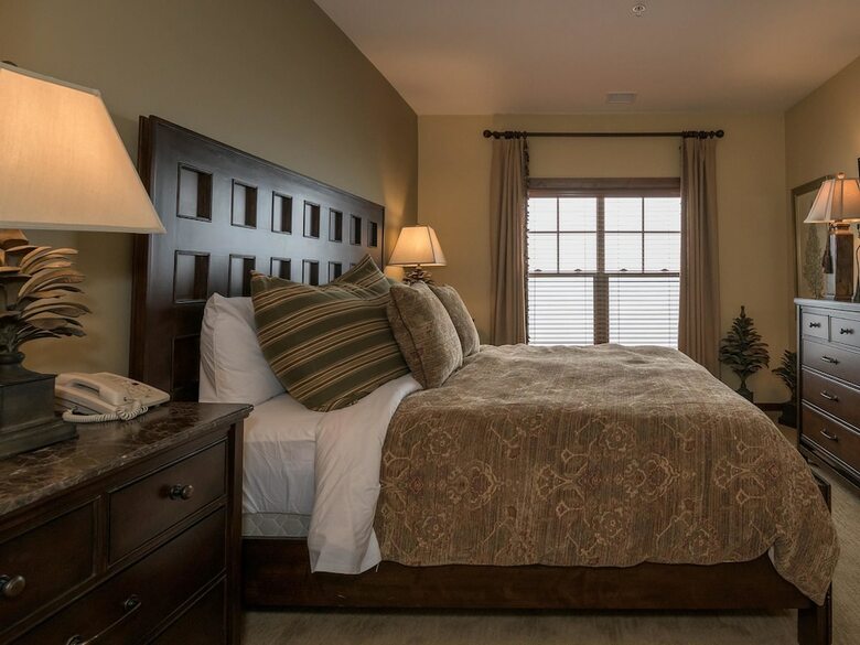 2 Br: Soaring Eagle 202