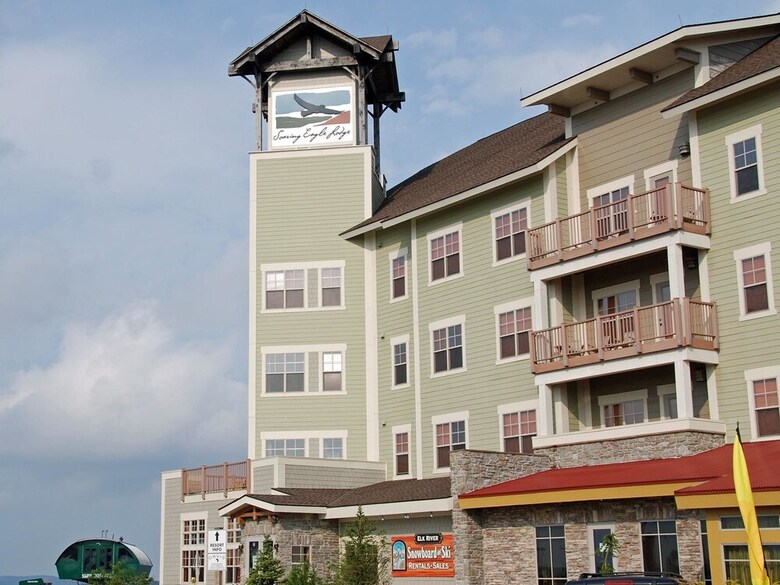 2 Br: Soaring Eagle 202