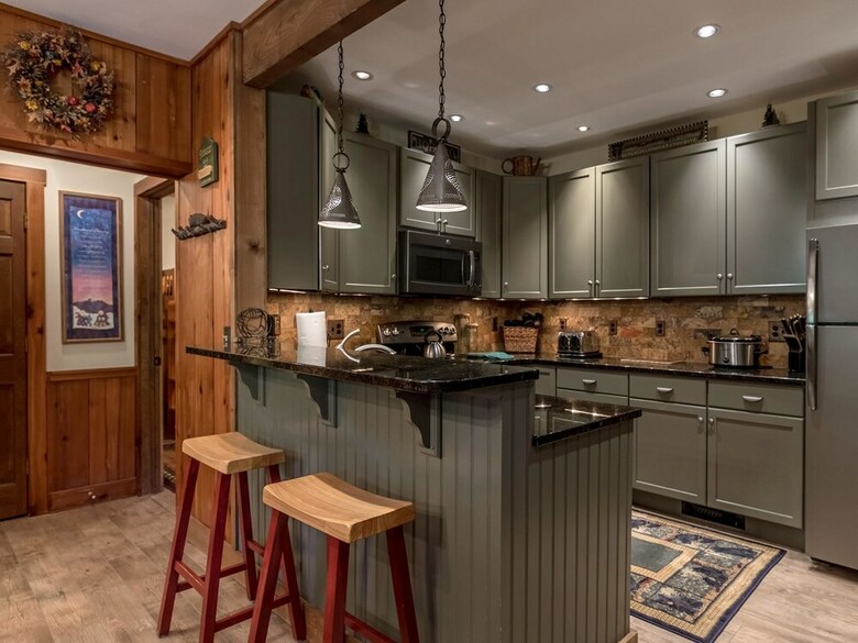 2 Br: Whistlepunk 16