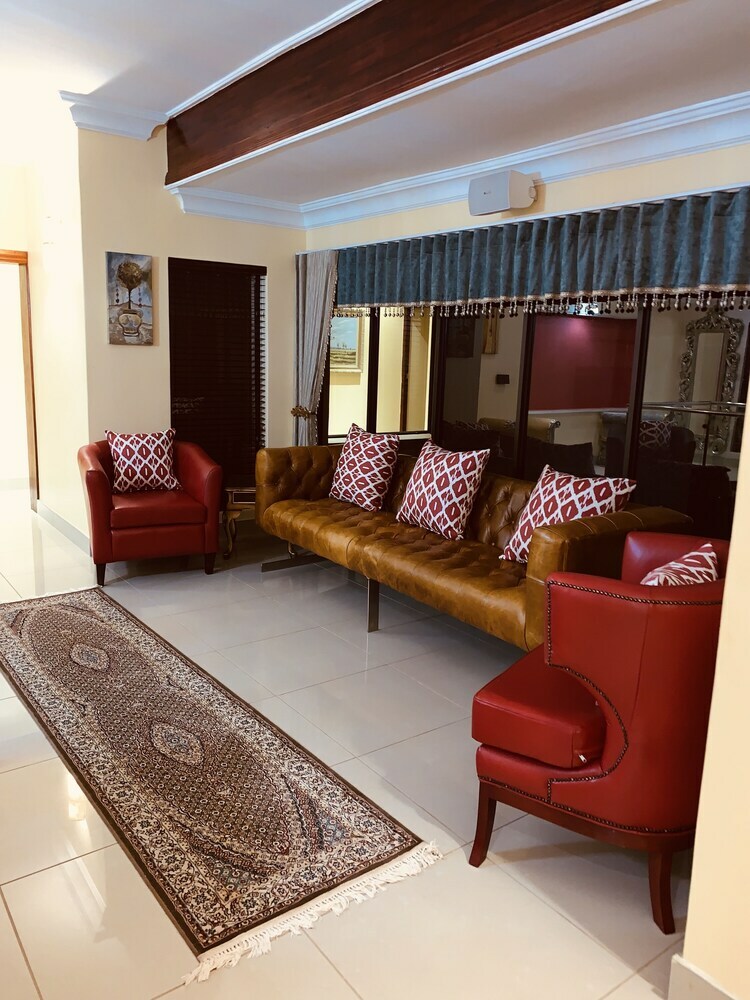 Kmmadm Holiday Home