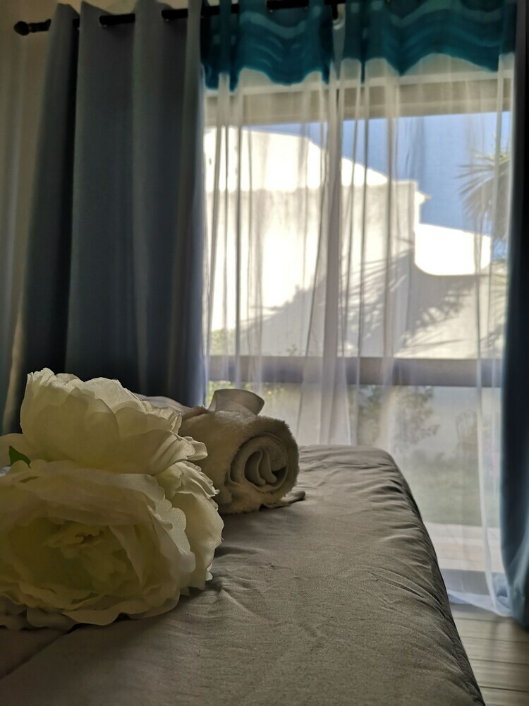 Hotel Sensations Guesthouse