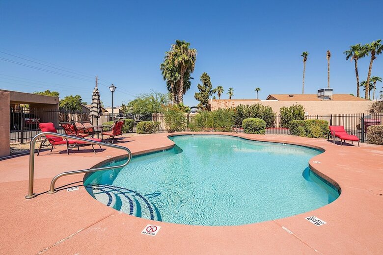 South Scottsdale Townhome 2 Bedroom By Casago