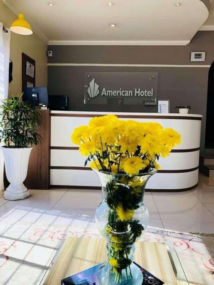 American Hotel