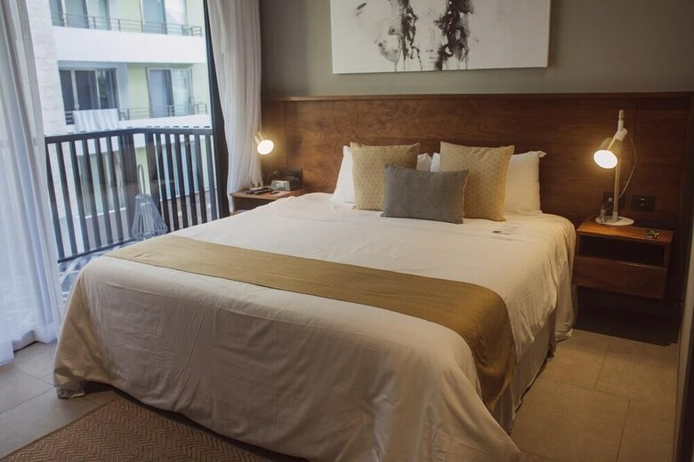 Aparthotel It Condo By Realty Group