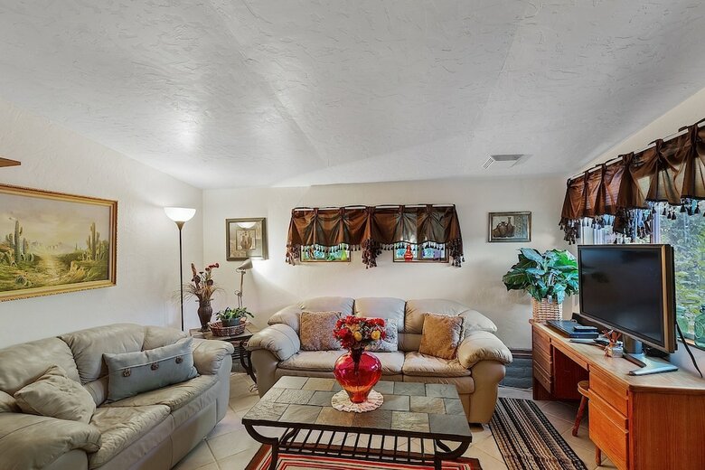Catalina Haven 3 Br By Casago