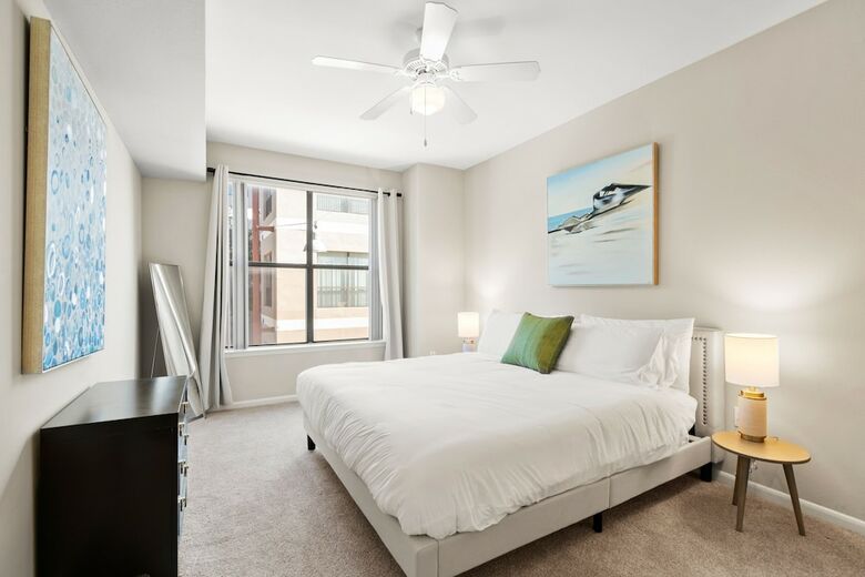 Kasa Dallas Plano Apartments