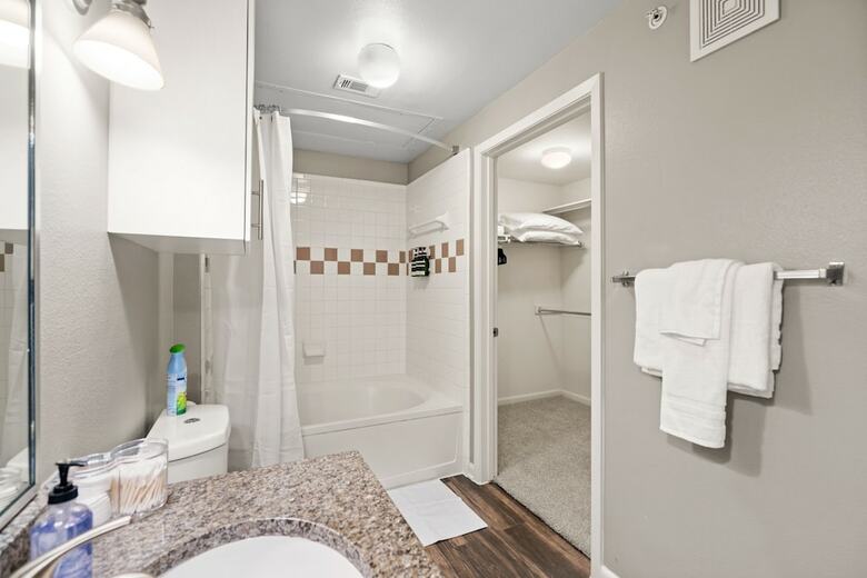 Kasa Dallas Plano Apartments