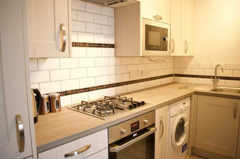 Newly Refurbished Edinburgh Apartment
