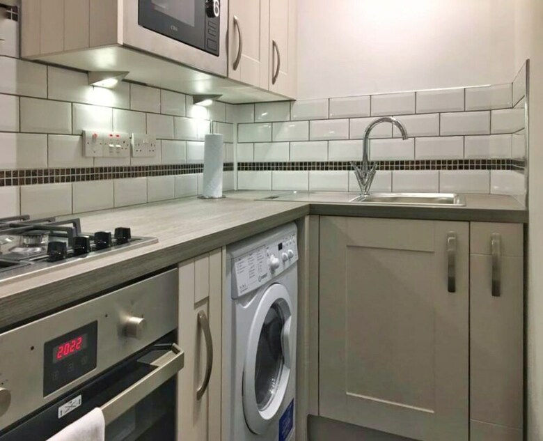 Newly Refurbished Edinburgh Apartment
