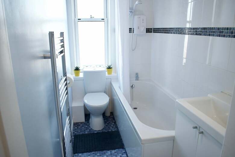 Newly Refurbished Edinburgh Apartment