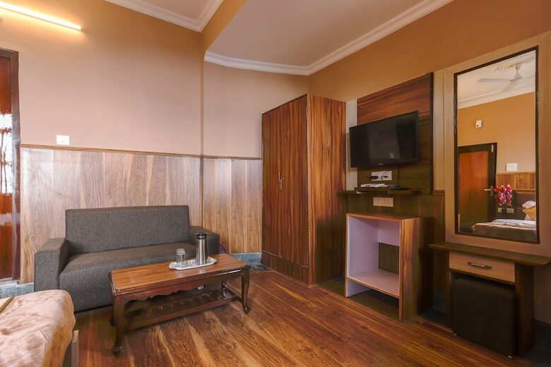 Hotel New Varuni House Mcleodganj