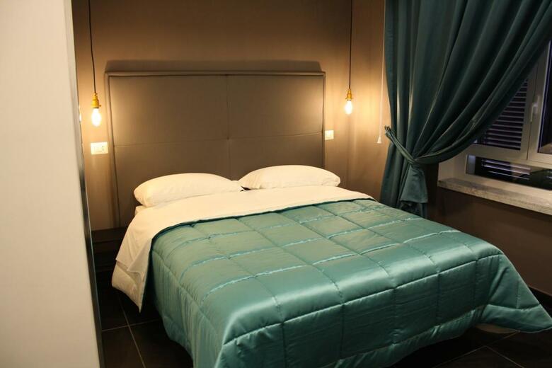 Bed & Breakfast Pit Stop Napoli Centrale