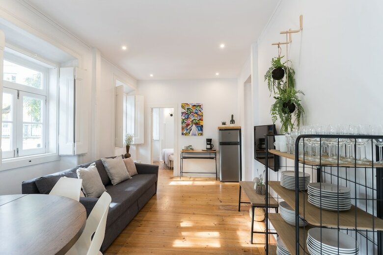 Alfama Tale Four-bedroom Apartment W/ River View - By Lu Holidays