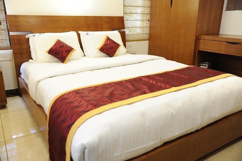 Hotel Genx Crystal Inn Chikmangaluru