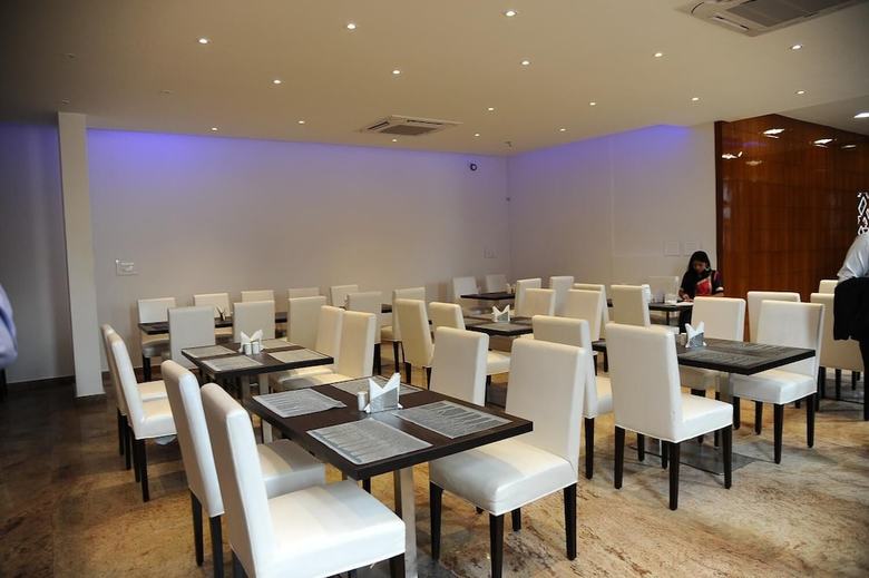Hotel Genx Crystal Inn Chikmangaluru