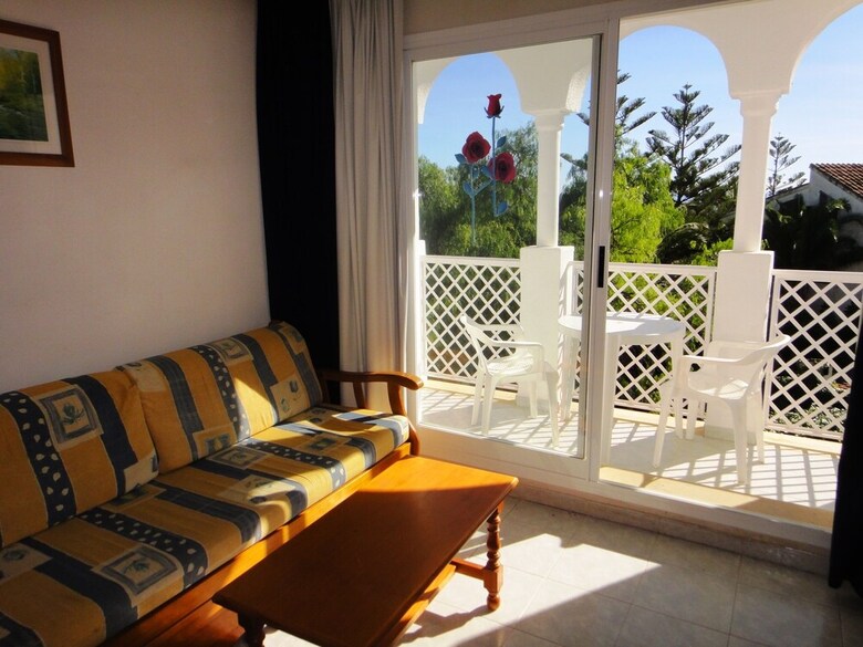 Apartamentos Al-andalus-24