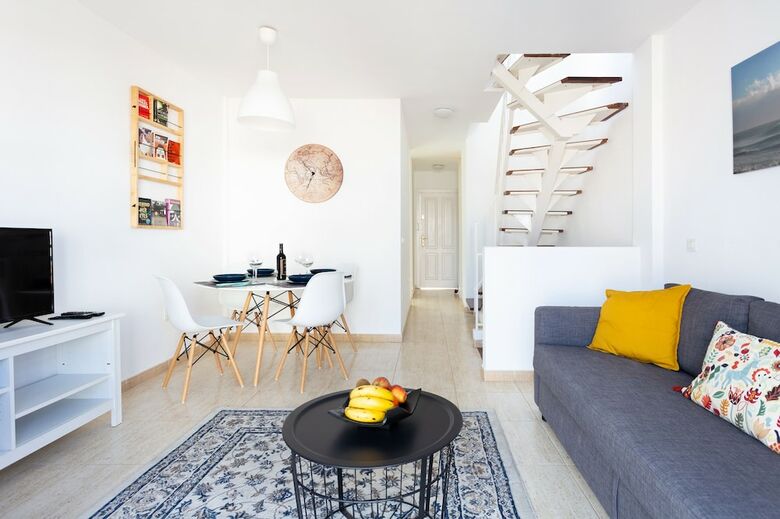 Charming Sunset Apartment