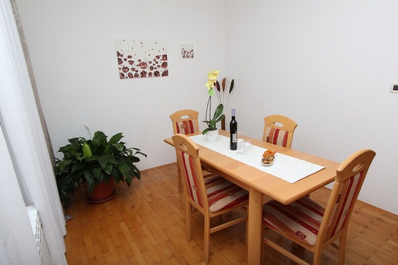 Apartment Adri