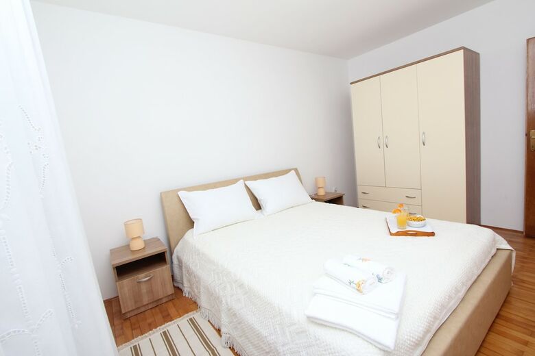 Apartment Adri