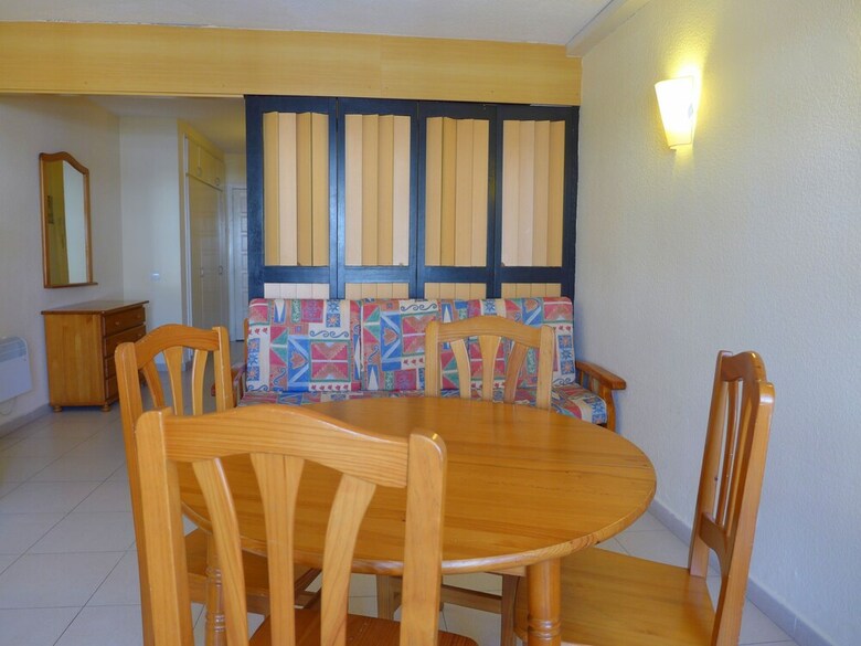 Apartamentos Alboran 24