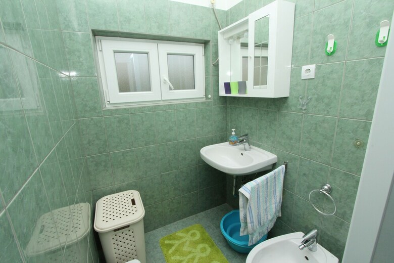 Apartment Dina