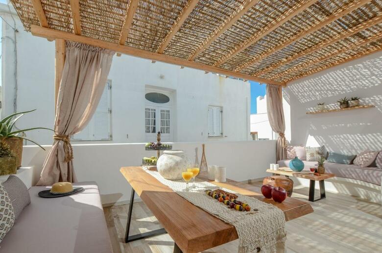 Apartamentos Aegean White Home