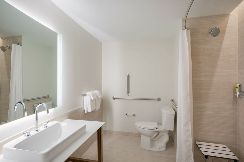 Hotel Element Denver Downtown East