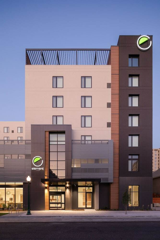 Hotel Element Denver Downtown East