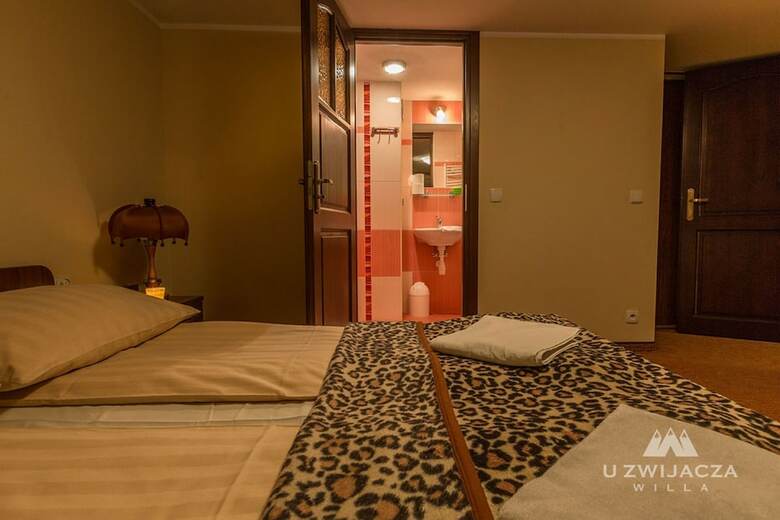 Bed & Breakfast Willa U Zwijacza