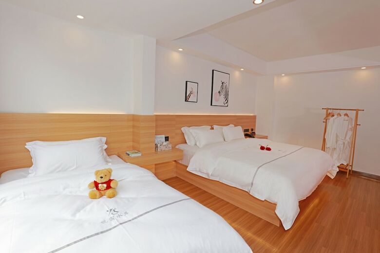 Hotel Yangshuoyuesushuian