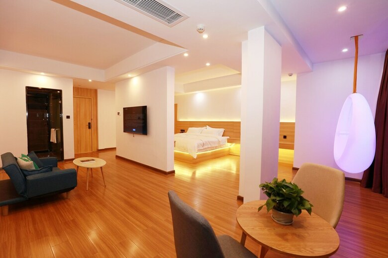 Hotel Yangshuoyuesushuian