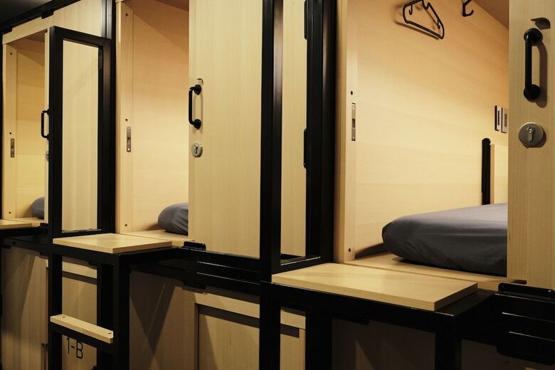 The Capsule Myeongdong - Hostel