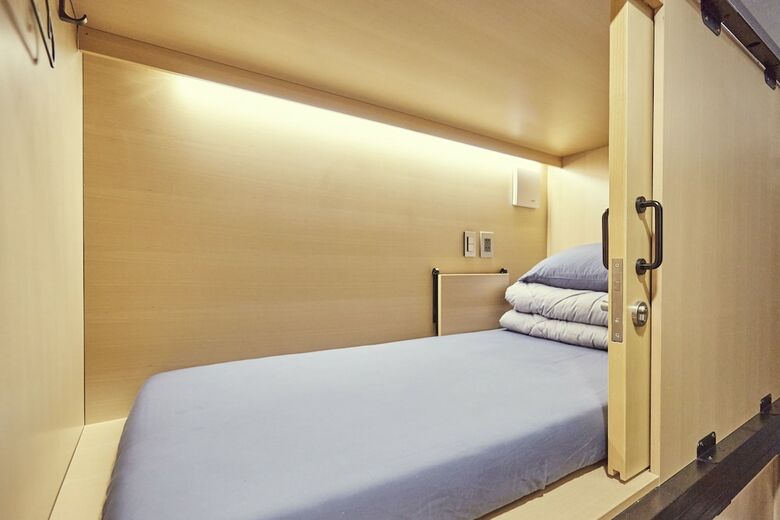 The Capsule Myeongdong - Hostel
