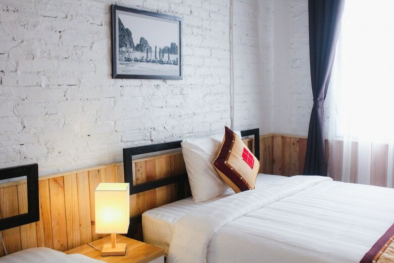Hostal Aroma Ha Long Hostel