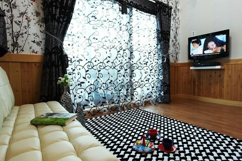 Popcorn House Pension